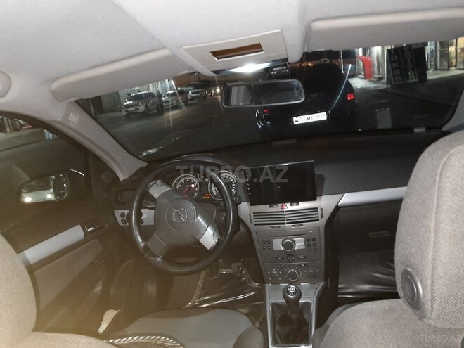 Opel Astra 2005, 261,000 km - 1.4 l - Bakı