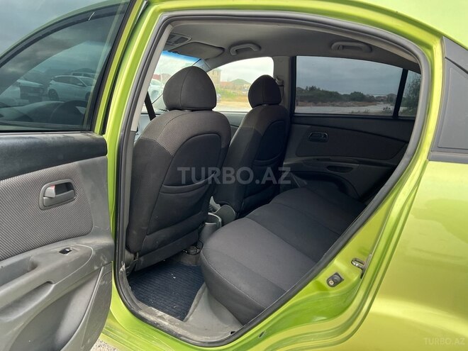 Kia Rio 2005, 285,000 km - 1.4 l - Bakı