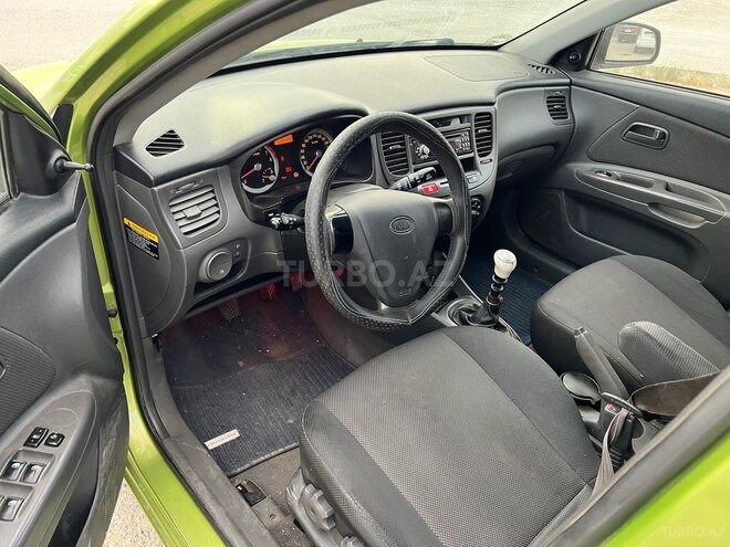 Kia Rio 2005, 285,000 km - 1.4 l - Bakı