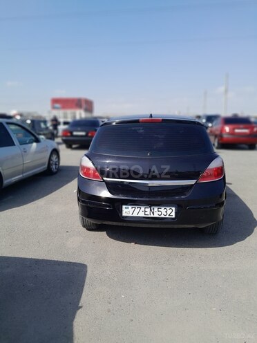 Opel Astra 2005, 261,000 km - 1.4 l - Bakı
