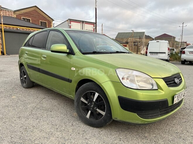 Kia Rio 2005, 285,000 km - 1.4 l - Bakı