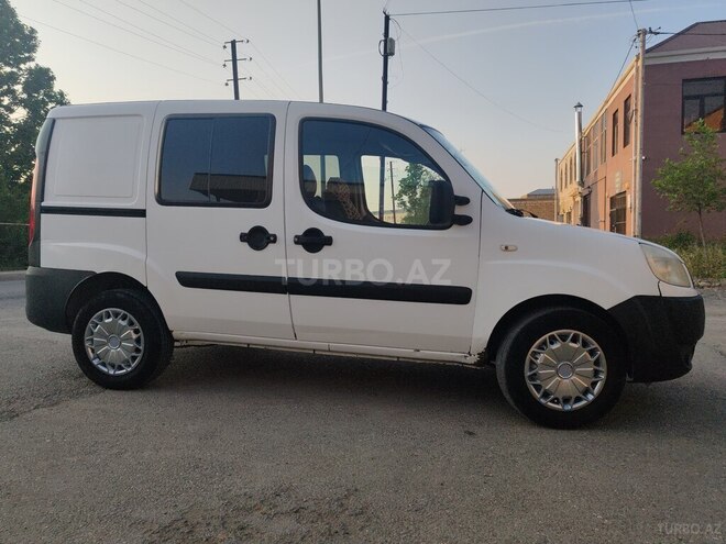 Fiat Doblo 2007, 200,000 km - 1.3 l - Gəncə