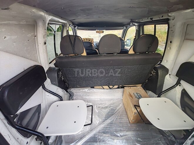 Fiat Doblo 2007, 200,000 km - 1.3 l - Gəncə