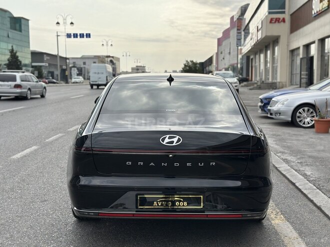 Hyundai Grandeur-8