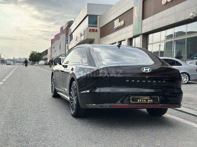Hyundai Grandeur-9