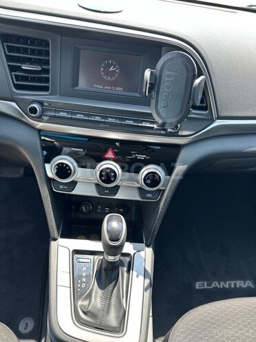 Hyundai Elantra 2019, 172,000 km - 2.0 l - Bakı