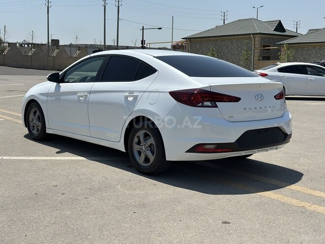 Hyundai Elantra 2019, 172,000 km - 2.0 l - Bakı