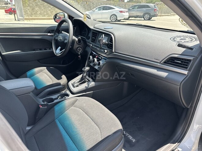 Hyundai Elantra 2019, 172,000 km - 2.0 l - Bakı