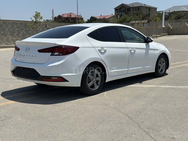 Hyundai Elantra 2019, 172,000 km - 2.0 l - Bakı