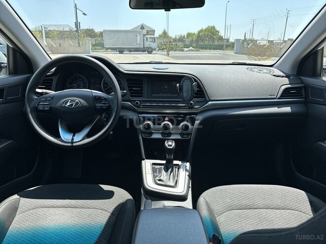 Hyundai Elantra 2019, 172,000 km - 2.0 l - Bakı