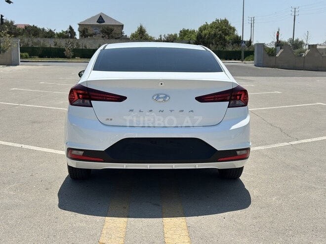 Hyundai Elantra 2019, 172,000 km - 2.0 l - Bakı
