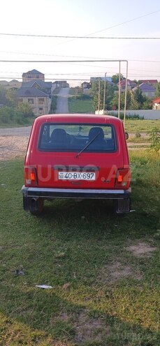 LADA (VAZ) Niva 1996, 300,000 km - 1.7 l - Quba