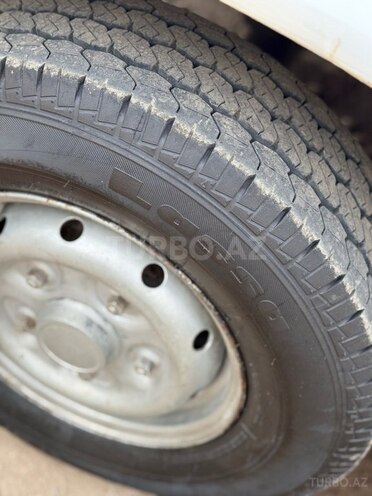 Ford Transit-6