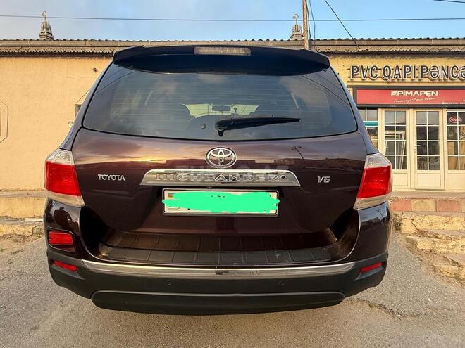 Toyota Highlander 2011, 301,000 km - 3.5 l - Bakı