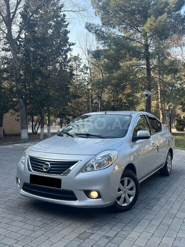 Nissan Latio 2013, 95,000 km - 1.2 l - Bakı