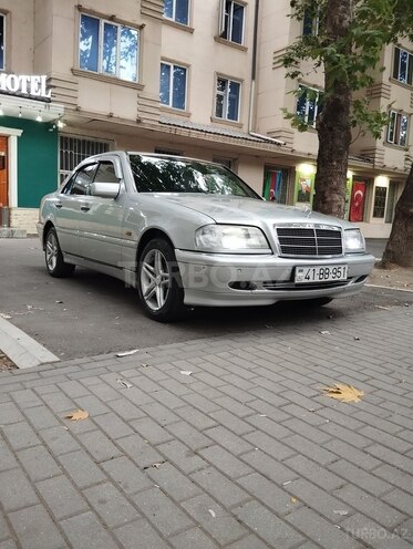 Mercedes C 220 1995, 287,452 km - 2.2 l - Mingəçevir
