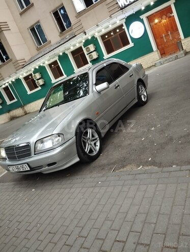 Mercedes C 220 1995, 287,452 km - 2.2 l - Mingəçevir