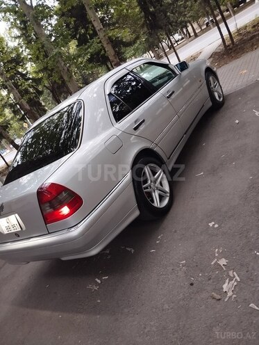 Mercedes C 220 1995, 287,452 km - 2.2 l - Mingəçevir