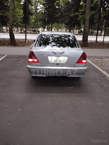 Mercedes C 220 1995, 287,452 km - 2.2 l - Mingəçevir