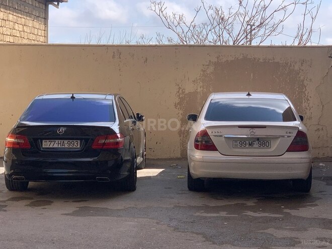 Mercedes E 220 d 2005, 333,000 km - 2.2 л - Bakı