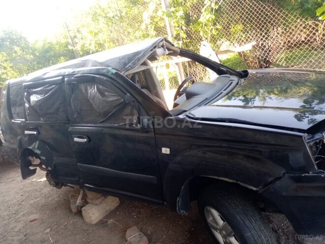 Nissan X-Trail 2011, 285,000 km - 2.5 l - Goranboy