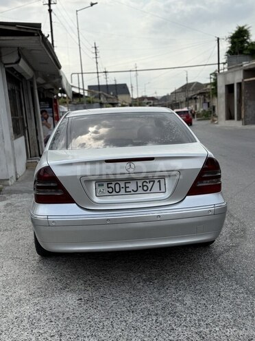 Mercedes C 220 d 2000, 311,131 km - 2.2 l - Bakı