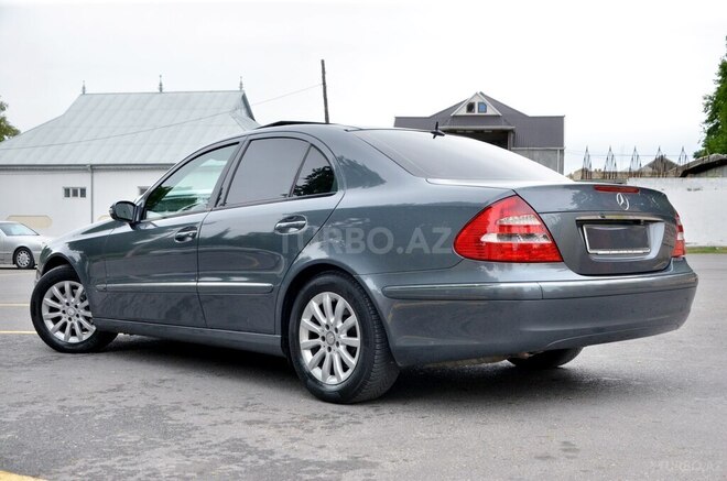 Mercedes E 220 d 2006, 355,000 km - 2.2 l - Bakı