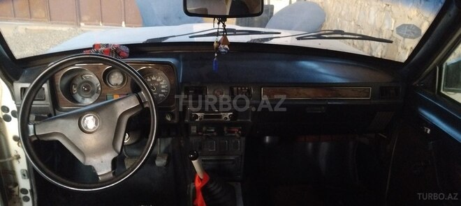 GAZ 24 1989, 340,000 km - 2.4 l - Şəmkir