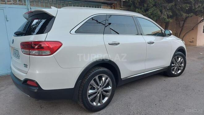 Kia Sorento-5