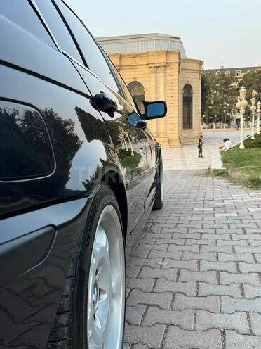 BMW 330 2002, 200,000 km - 3.0 l - Bakı