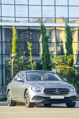 Mercedes E 300 de-21