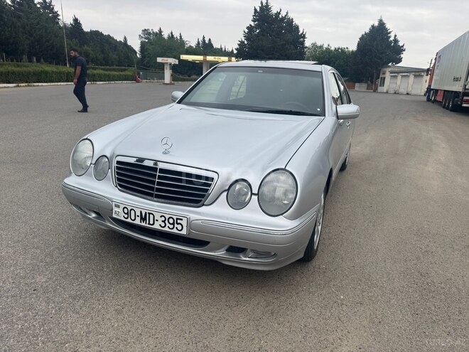 Mercedes E 220 d 2001, 375,000 km - 2.2 l - Masallı