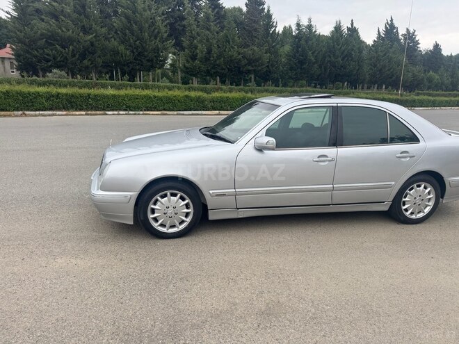 Mercedes E 220 d 2001, 375,000 km - 2.2 l - Masallı