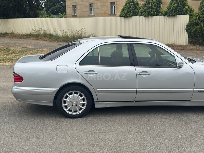 Mercedes E 220 d 2001, 375,000 km - 2.2 l - Masallı
