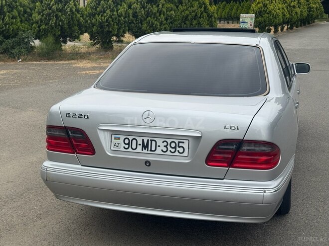 Mercedes E 220 d 2001, 375,000 km - 2.2 l - Masallı