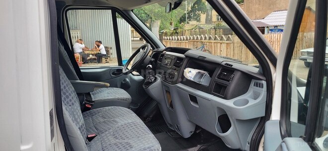 Ford Transit 2009, 300,000 km - 2.4 l - Gəncə