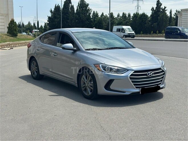 Hyundai Elantra 2016, 135,185 km - 2.0 л - Gəncə