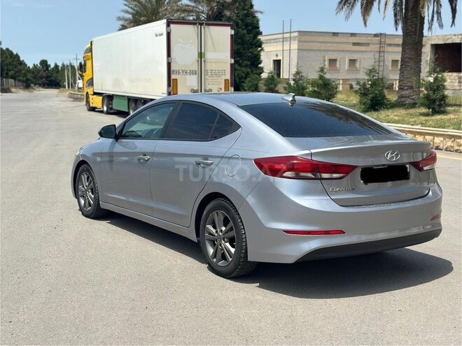 Hyundai Elantra 2016, 135,185 km - 2.0 л - Gəncə