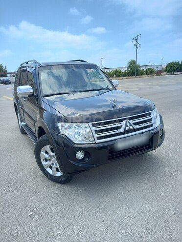 Mitsubishi Pajero 2011, 190,000 km - 3.5 l - Bakı