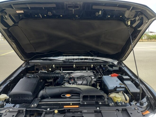 Mitsubishi Pajero 2011, 190,000 km - 3.5 l - Bakı