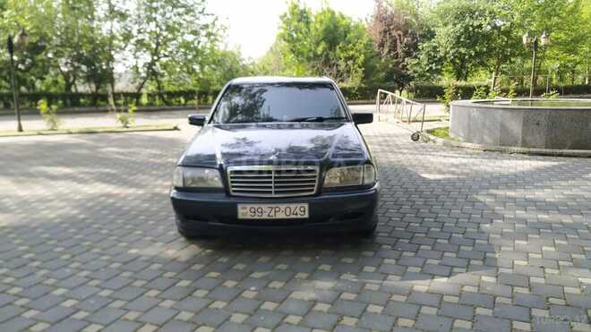Mercedes C 200 1999, 200,000 km - 2.0 l - Yevlax