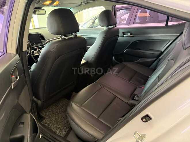 Hyundai Elantra 2018, 127,500 km - 1.6 l - Bakı