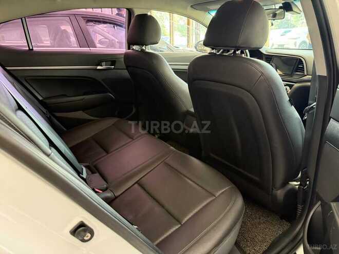 Hyundai Elantra 2018, 127,500 km - 1.6 l - Bakı