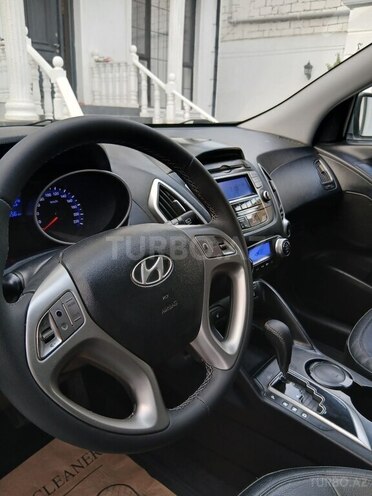 Hyundai ix35 2010, 210,000 km - 2.0 l - Bakı