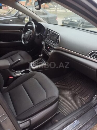 Hyundai Elantra 2017, 157,000 km - 2.0 l - Bakı