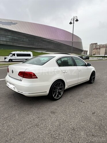 Volkswagen Passat 2014, 167,000 km - 2.0 l - Bakı