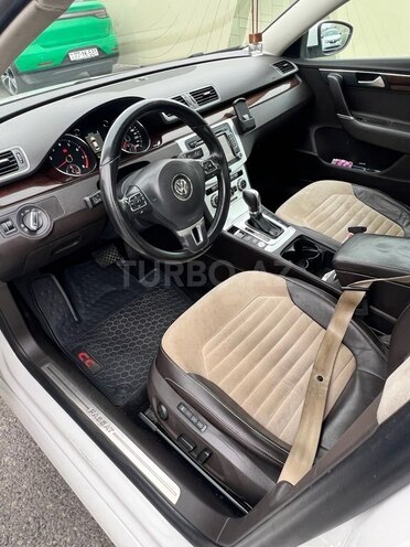 Volkswagen Passat 2014, 167,000 km - 2.0 l - Bakı