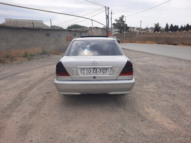 Mercedes C 220 d 1998, 420,000 km - 2.2 l - Xırdalan