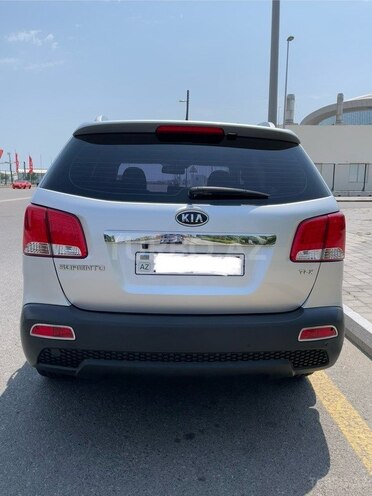 Kia Sorento 2011, 179,000 km - 2.0 l - Bakı