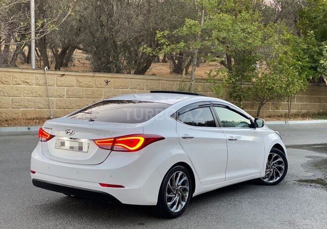 Hyundai Avante 2013, 250,000 km - 1.6 l - Bakı
